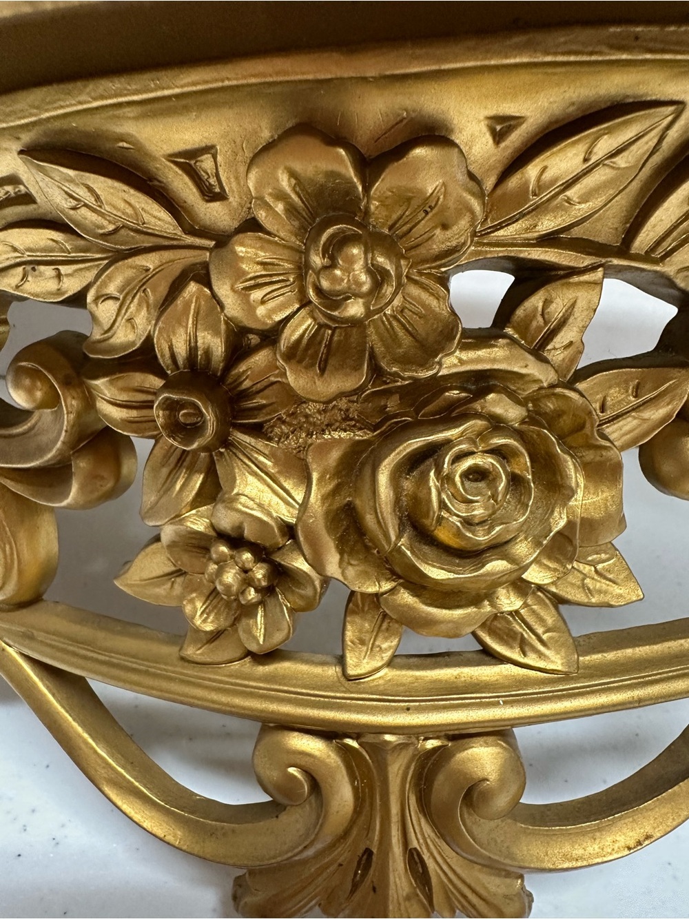 Vintage 1969 Dart Gold Floral Wall Shelf Hollywood Regency USA - Picture 3 of 9